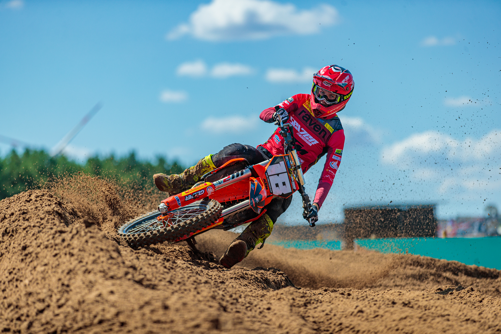 Douwe van Mechgelen knokt zich naar tiende plaats in Lommel